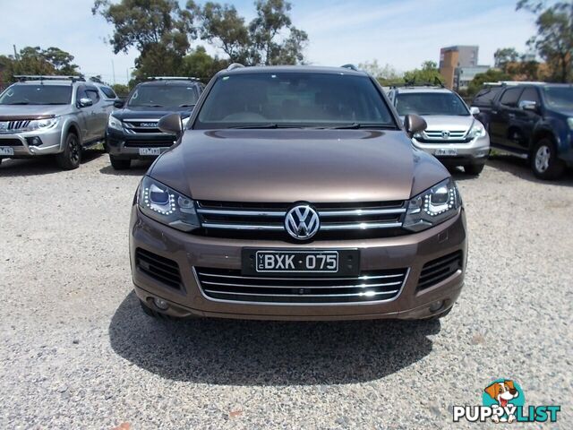 2011 VOLKSWAGEN TOUAREG V6 7P WAGON