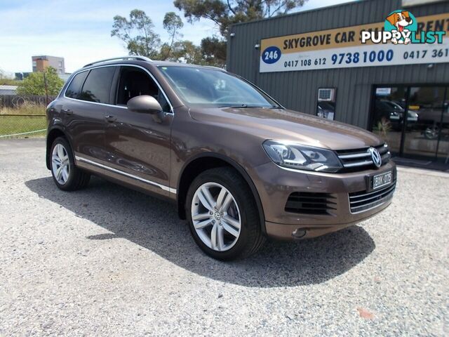 2011 VOLKSWAGEN TOUAREG V6 7P WAGON