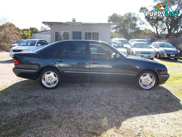 2000 MERCEDES-BENZ E240 CLASSIC W210 SEDAN
