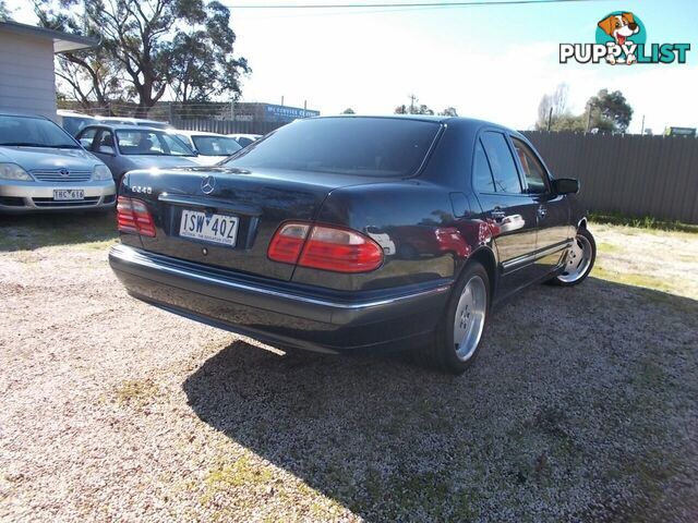 2000 MERCEDES-BENZ E240 CLASSIC W210 SEDAN