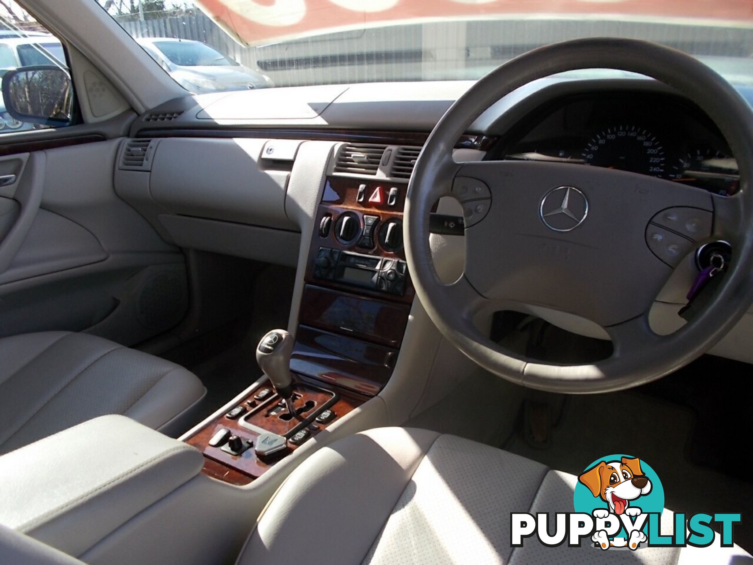 2000 MERCEDES-BENZ E240 CLASSIC W210 SEDAN