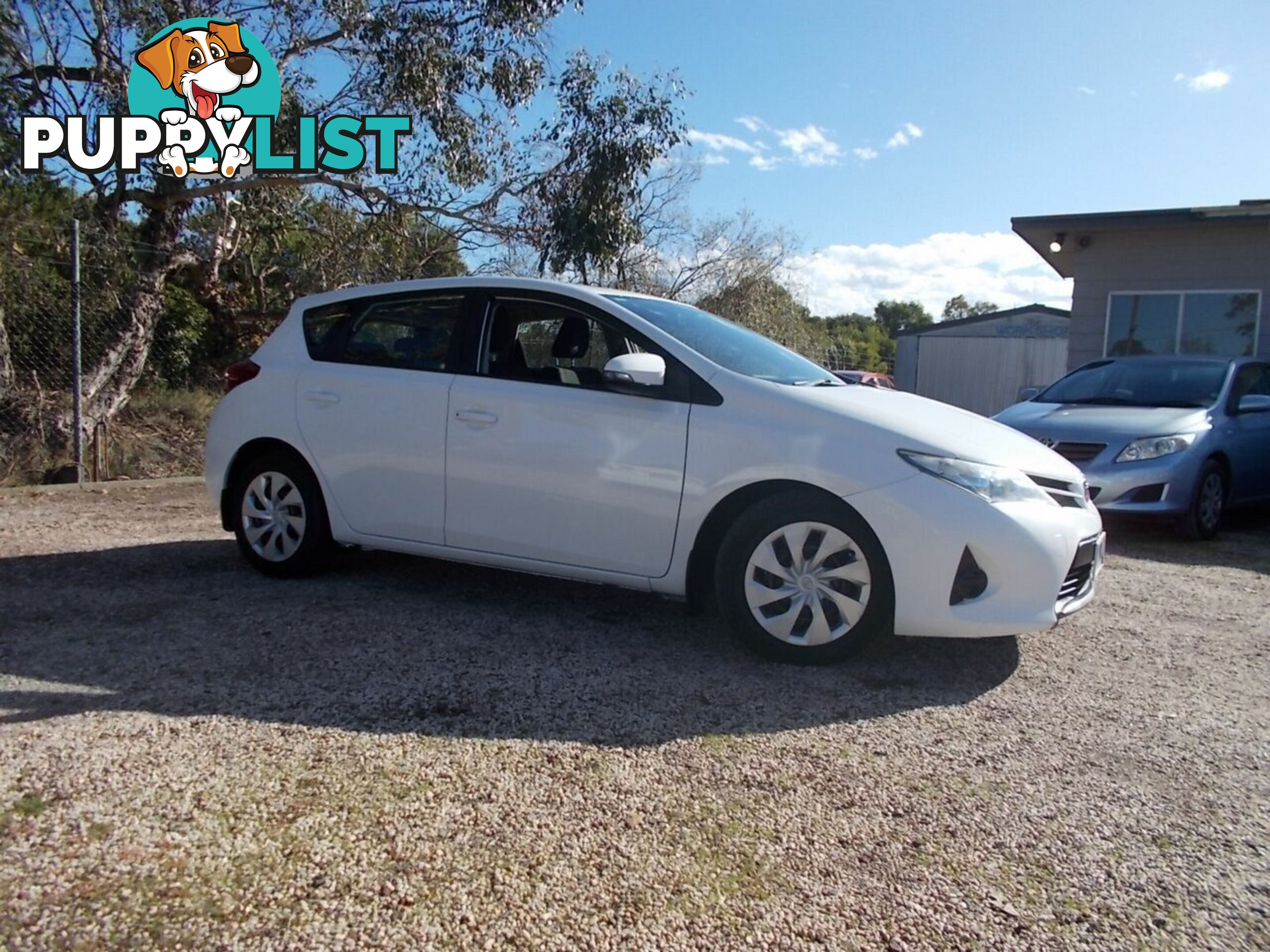 2015 TOYOTA COROLLA ASCENT ZRE182R HATCHBACK