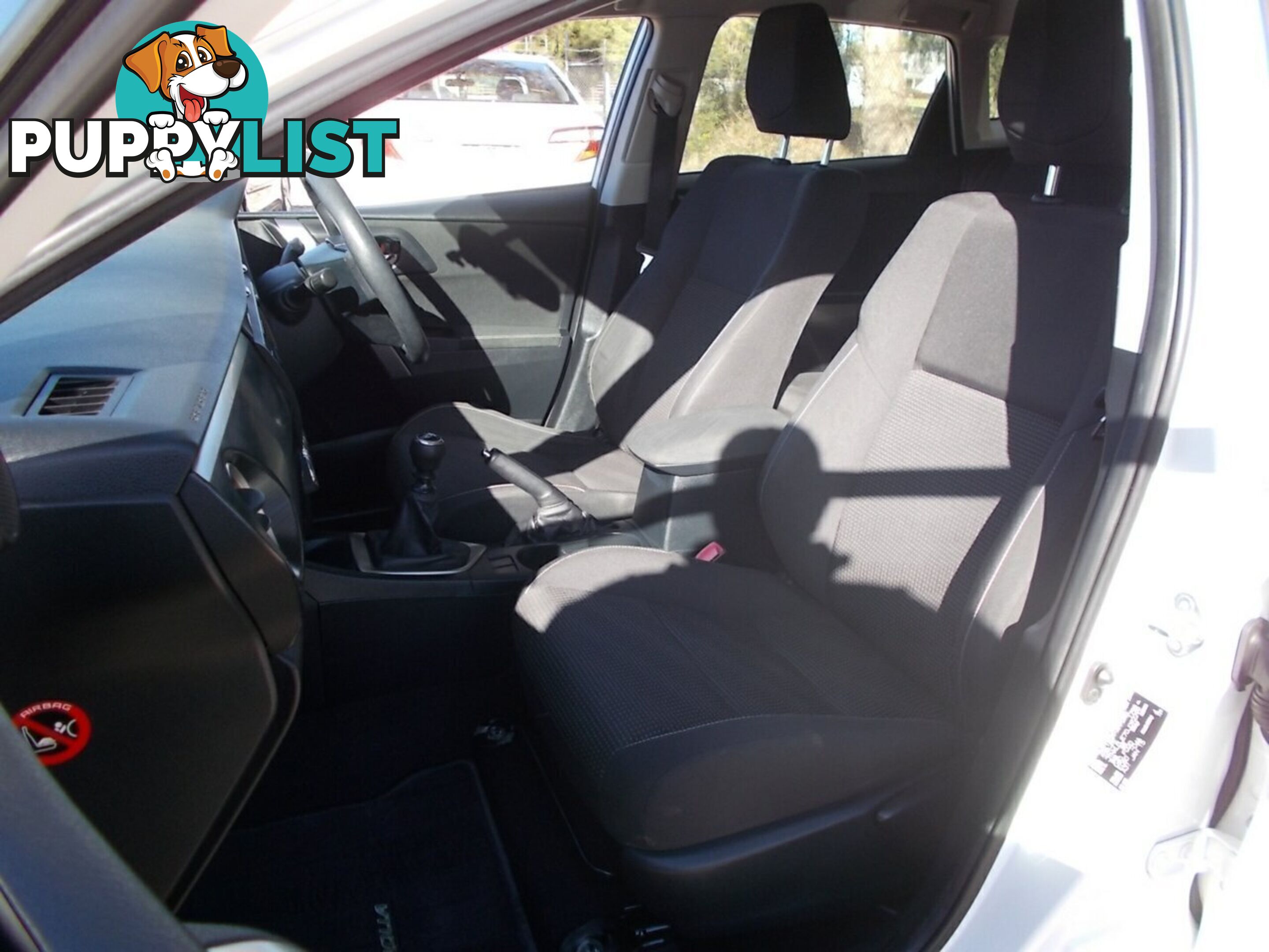 2015 TOYOTA COROLLA ASCENT ZRE182R HATCHBACK