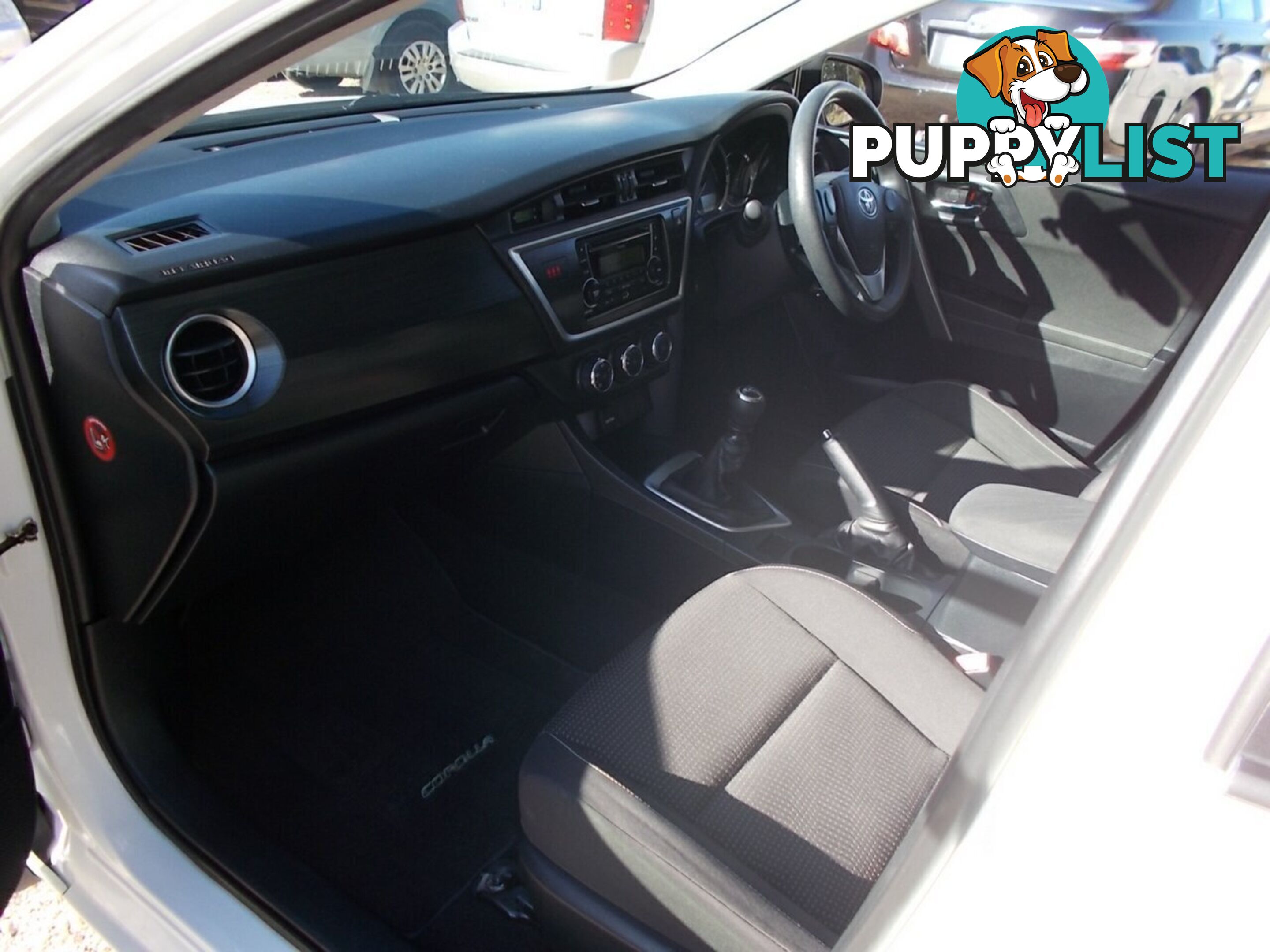 2015 TOYOTA COROLLA ASCENT ZRE182R HATCHBACK