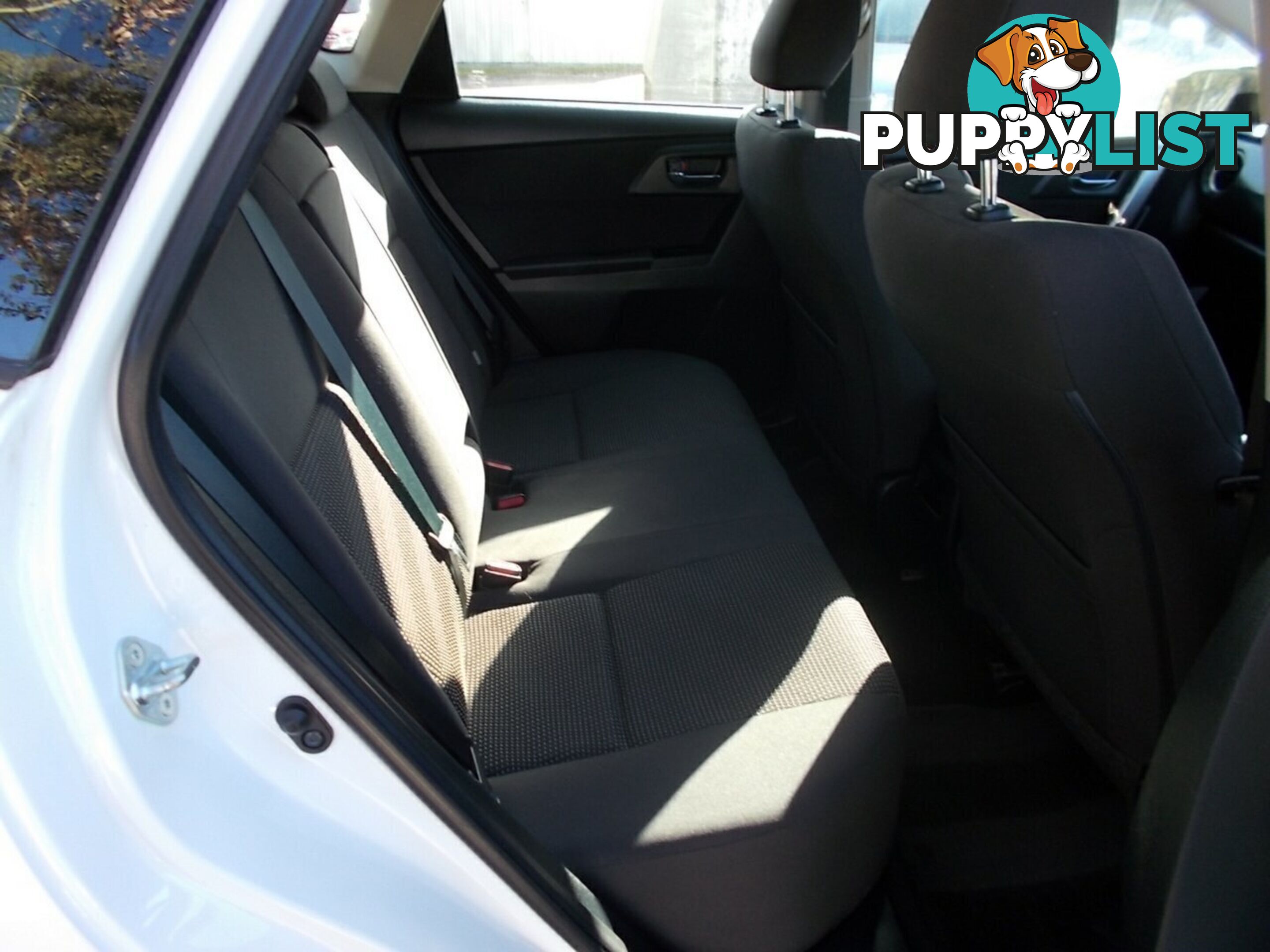 2015 TOYOTA COROLLA ASCENT ZRE182R HATCHBACK