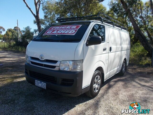 2010 TOYOTA HIACE LWB KDH201R VAN