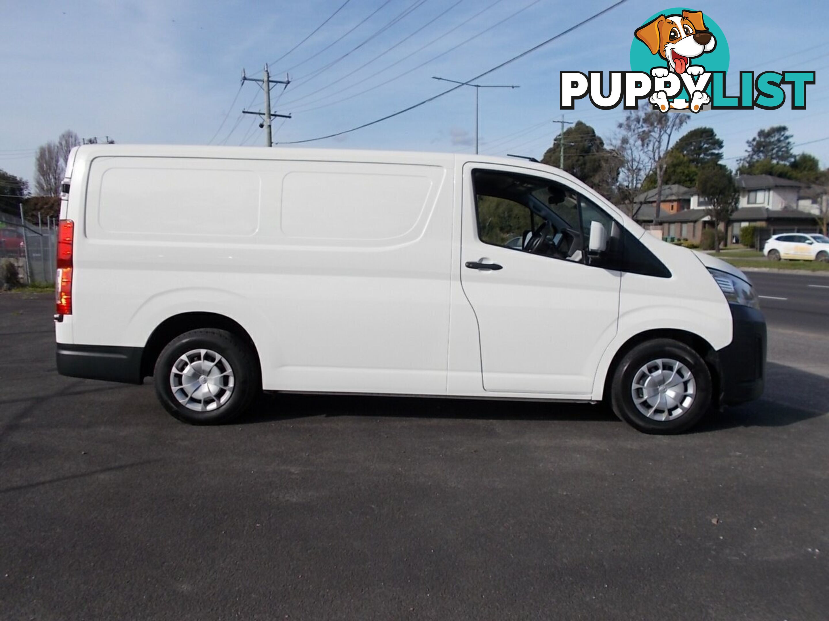 2022 TOYOTA HIACE LWB GDH300R VAN