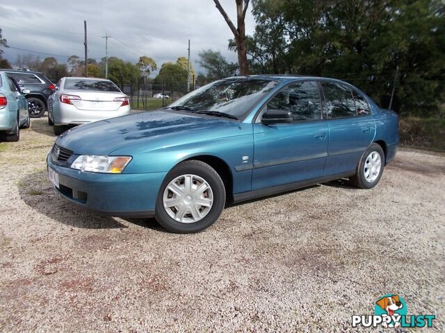 2004 HOLDEN COMMODORE EXECUTIVE VY SEDAN