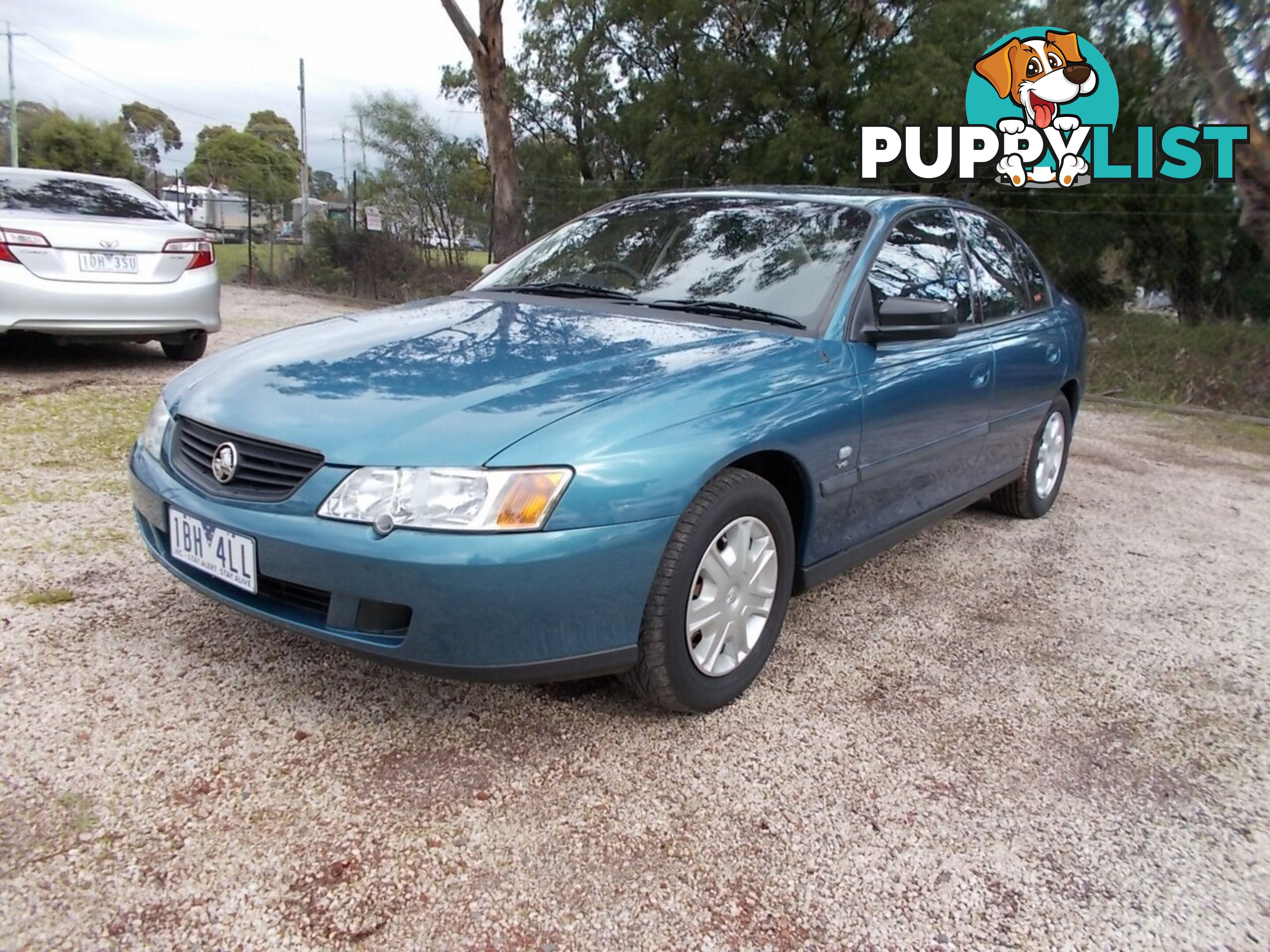 2004 HOLDEN COMMODORE EXECUTIVE VY SEDAN