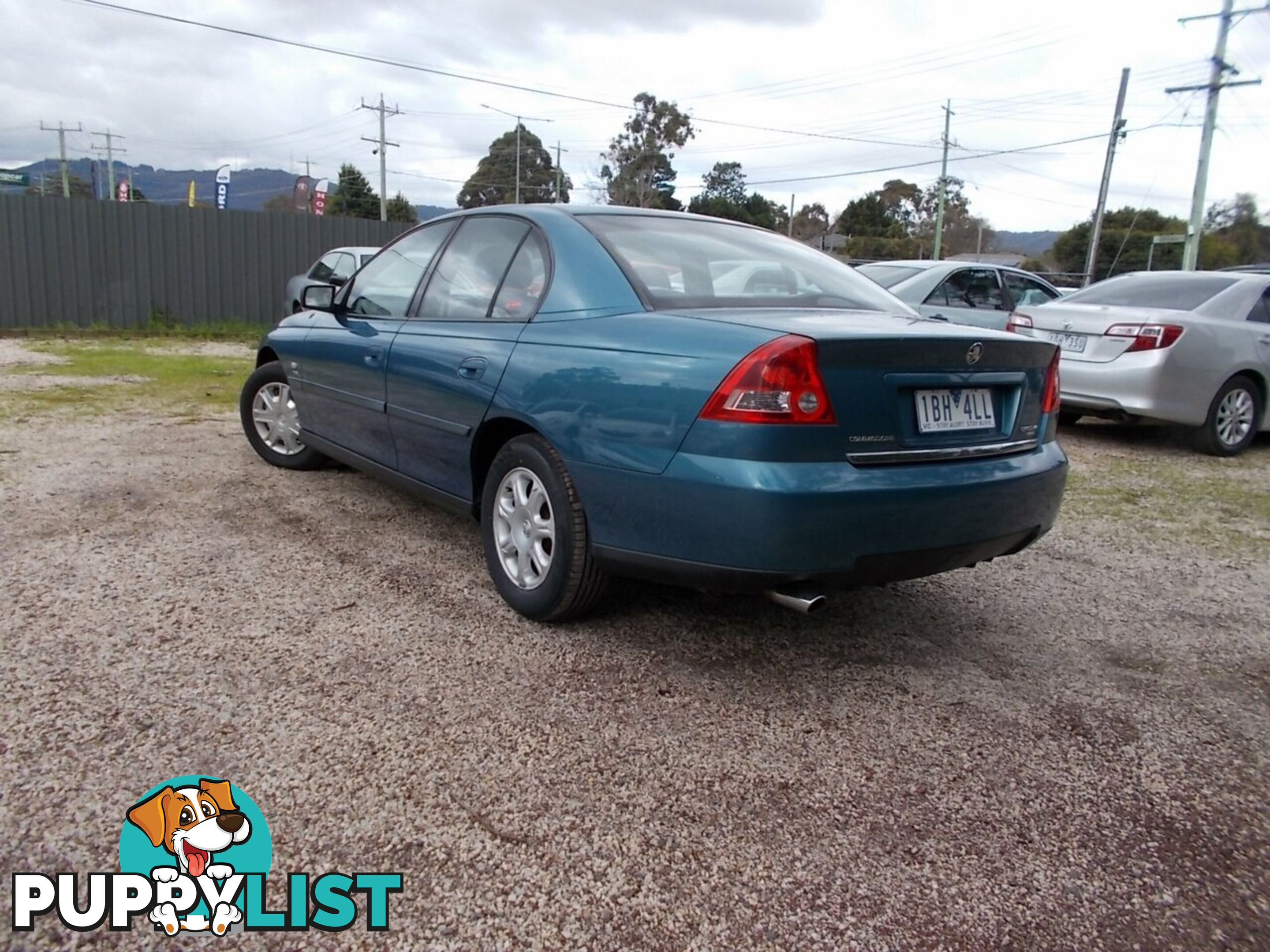 2004 HOLDEN COMMODORE EXECUTIVE VY SEDAN