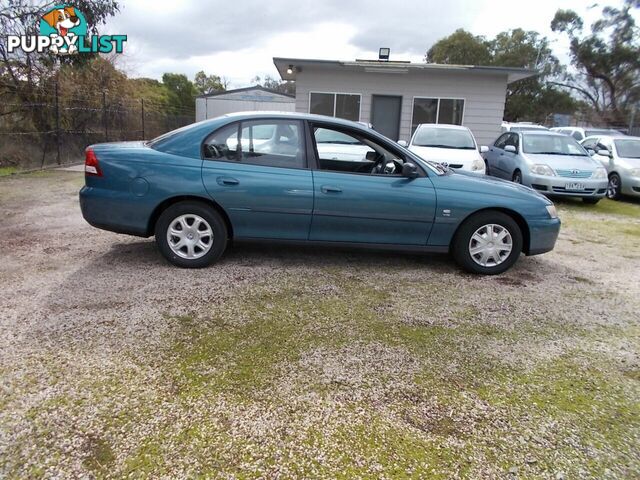2004 HOLDEN COMMODORE EXECUTIVE VY SEDAN