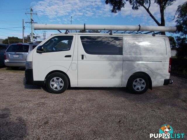 2011 TOYOTA HIACE LWB KDH201R VAN