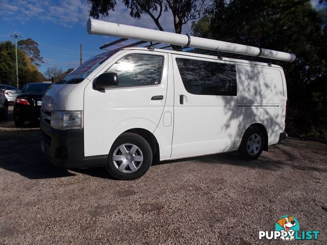 2011 TOYOTA HIACE LWB KDH201R VAN