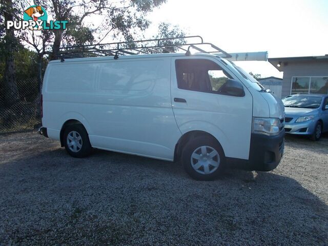 2011 TOYOTA HIACE LWB KDH201R VAN