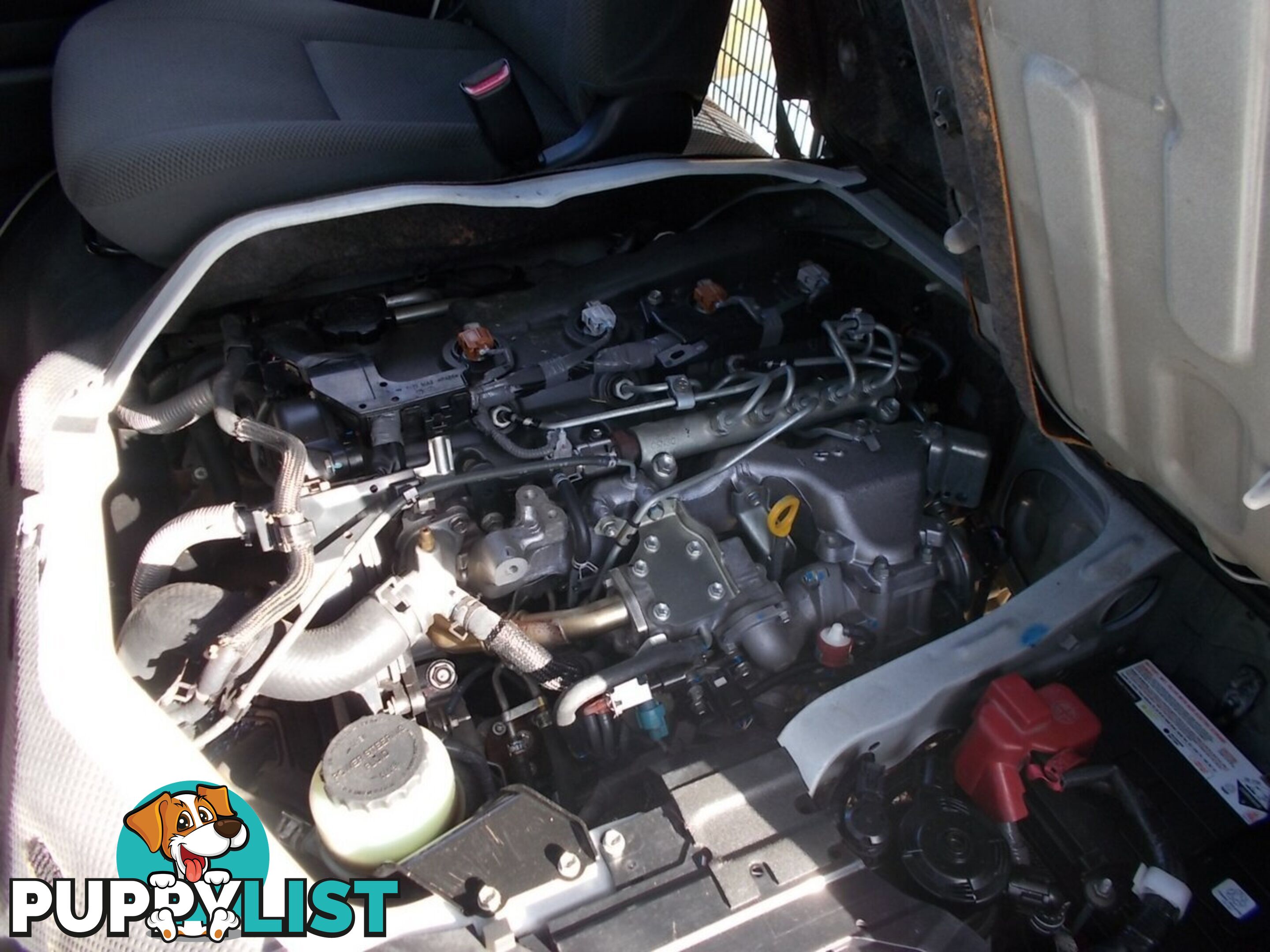 2011 TOYOTA HIACE LWB KDH201R VAN