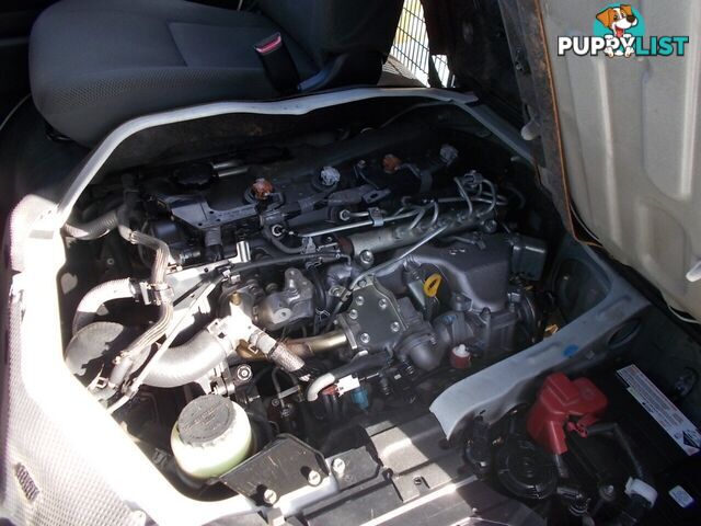 2011 TOYOTA HIACE LWB KDH201R VAN
