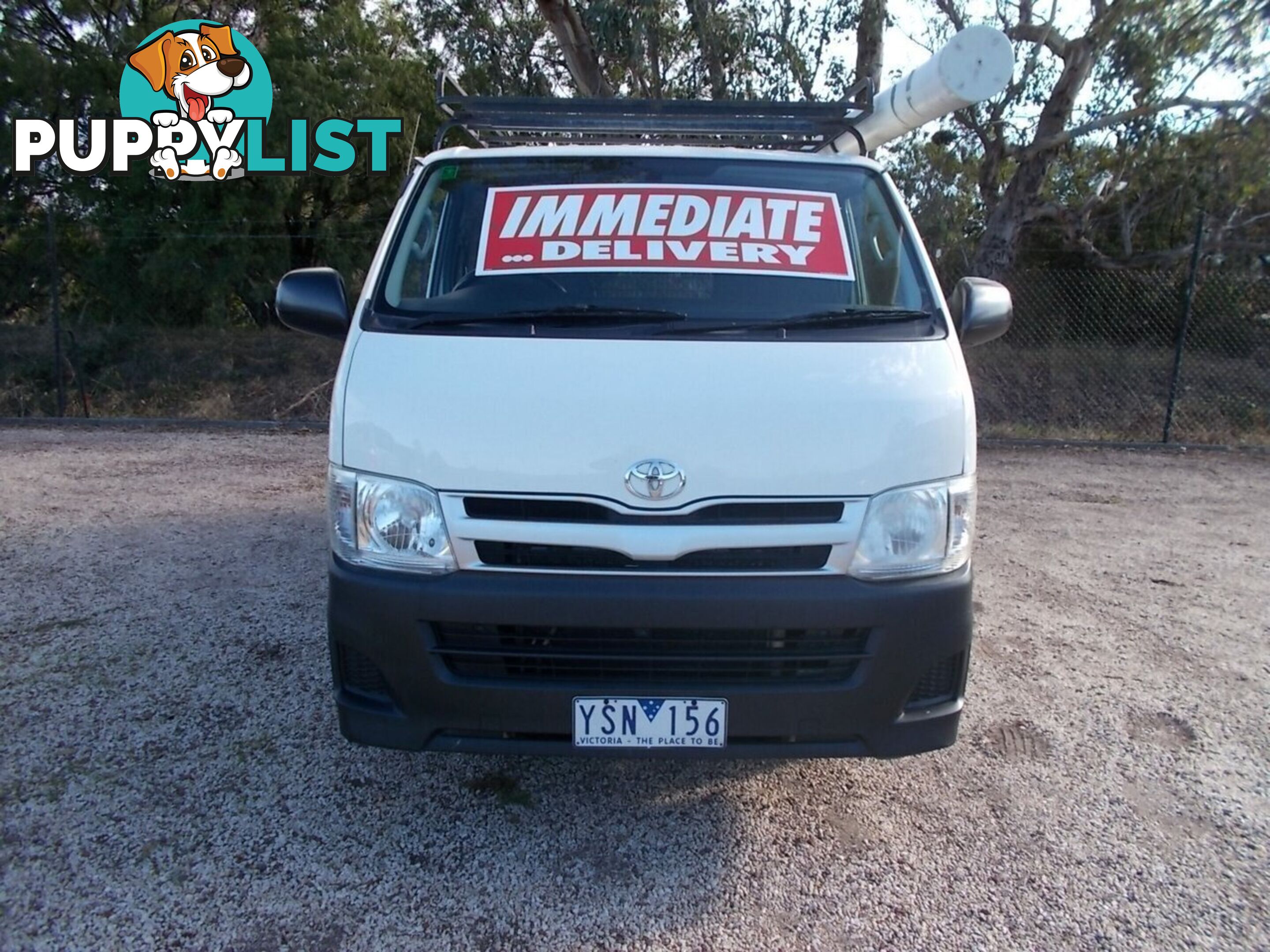 2011 TOYOTA HIACE LWB KDH201R VAN