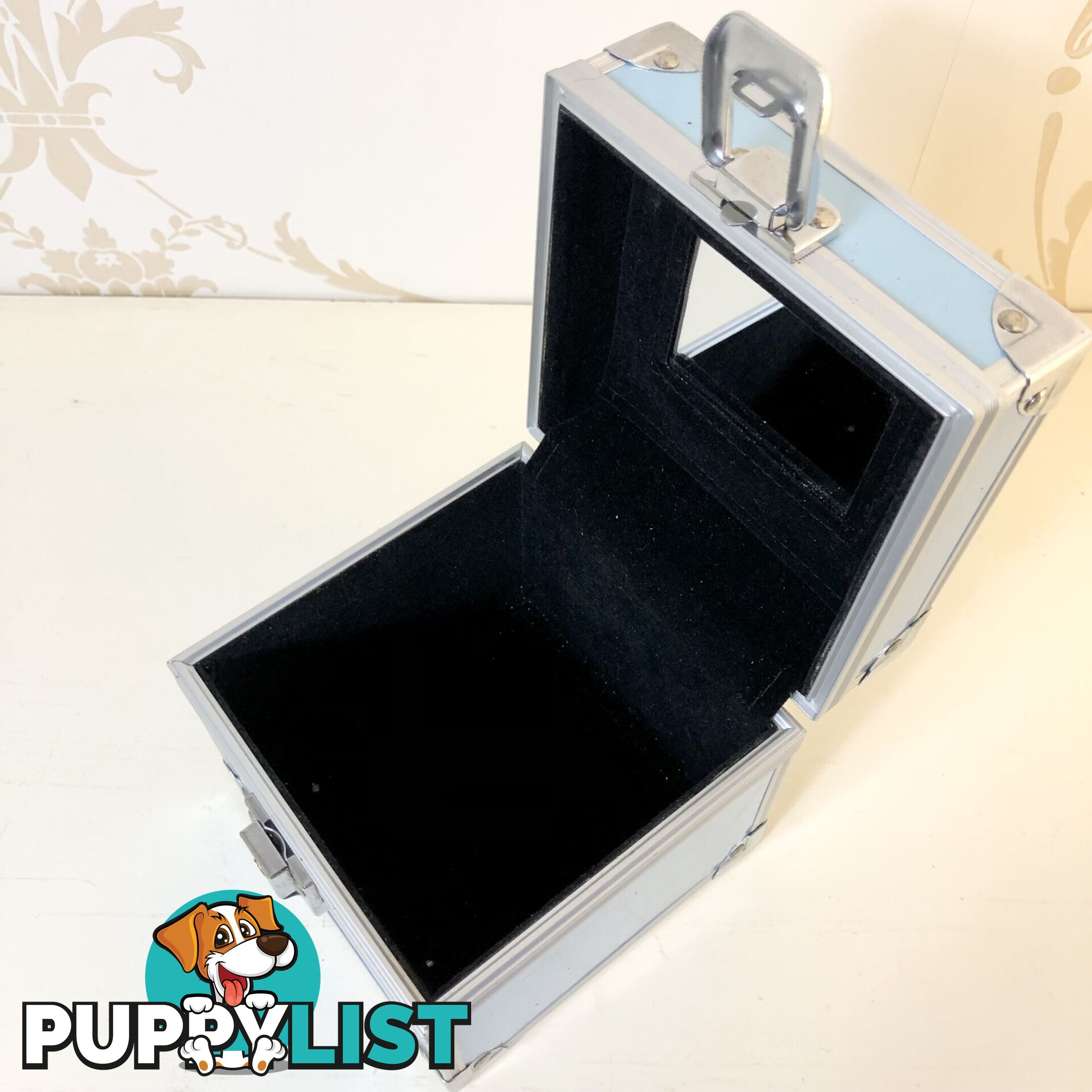 Portable Black Velvet Lined Alloy Blue Vanity Storage Case with Mirror