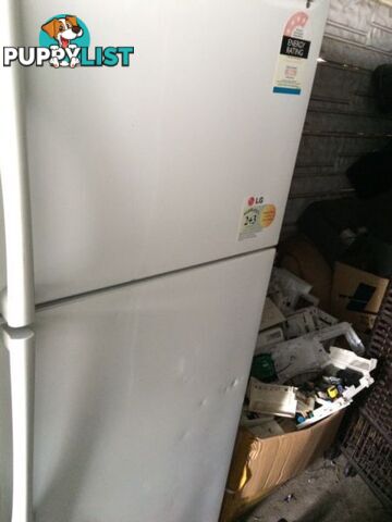 Lg 420L fridge