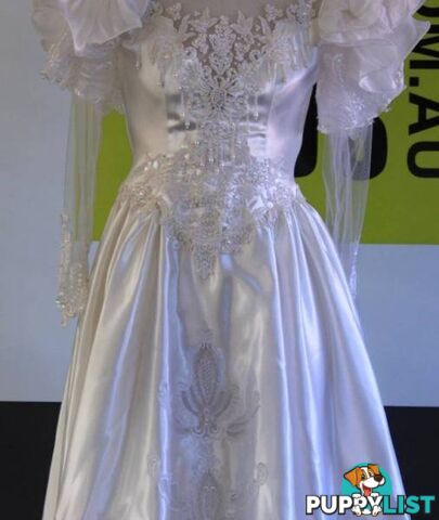 VINTAGE REPRODUCTION SATIN WEDDING DRESS with TRAIN