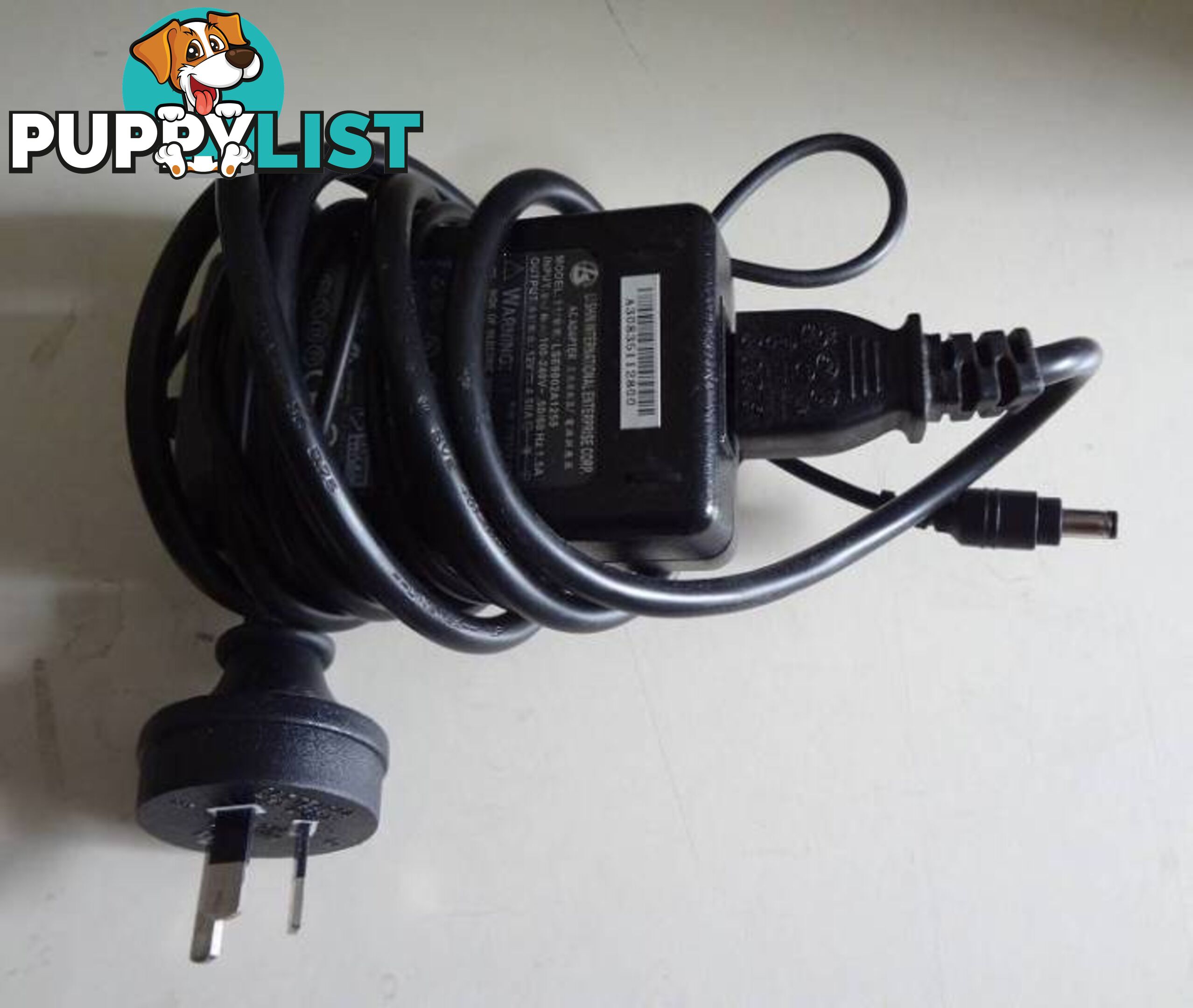 AC ADAPTOR 240/12v LAPTOP etc (new)