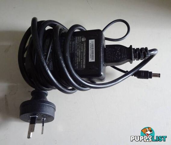 AC ADAPTOR 240/12v LAPTOP etc (new)