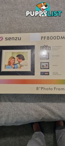 Digital picture frame