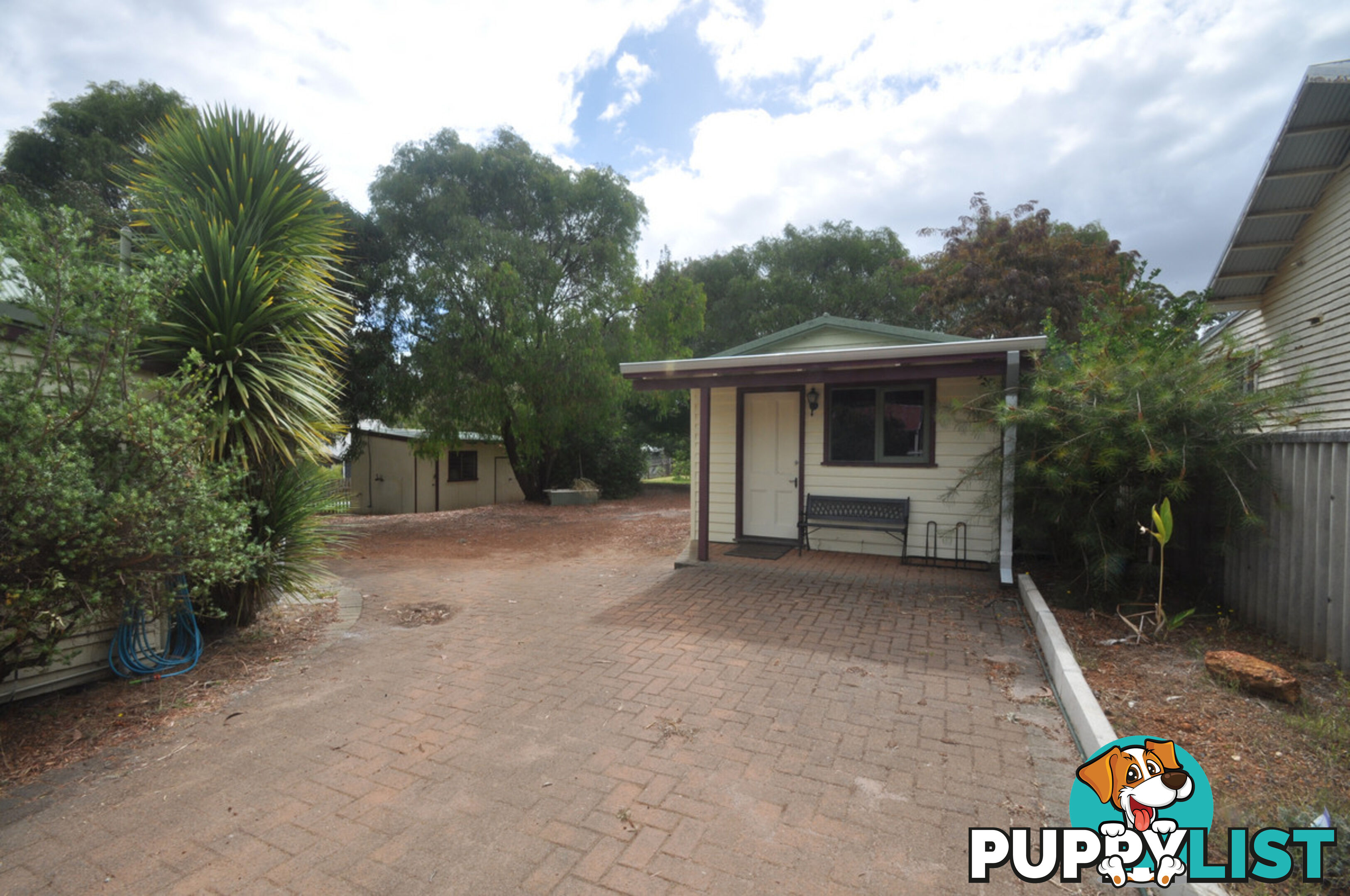 27 Brockman Street PEMBERTON WA 6260