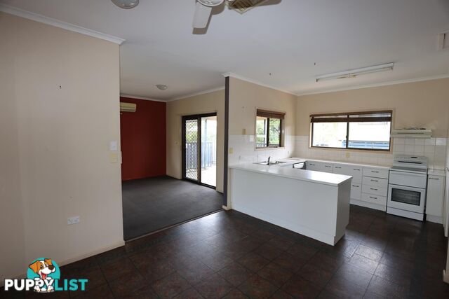 25 Bonython Drive EMERALD QLD 4720