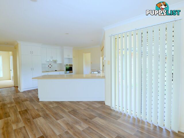 2 Kaitlyn Place EMERALD QLD 4720