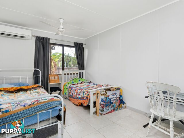 1 Harris Street EMERALD QLD 4720