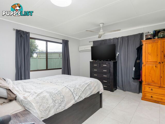 1 Harris Street EMERALD QLD 4720