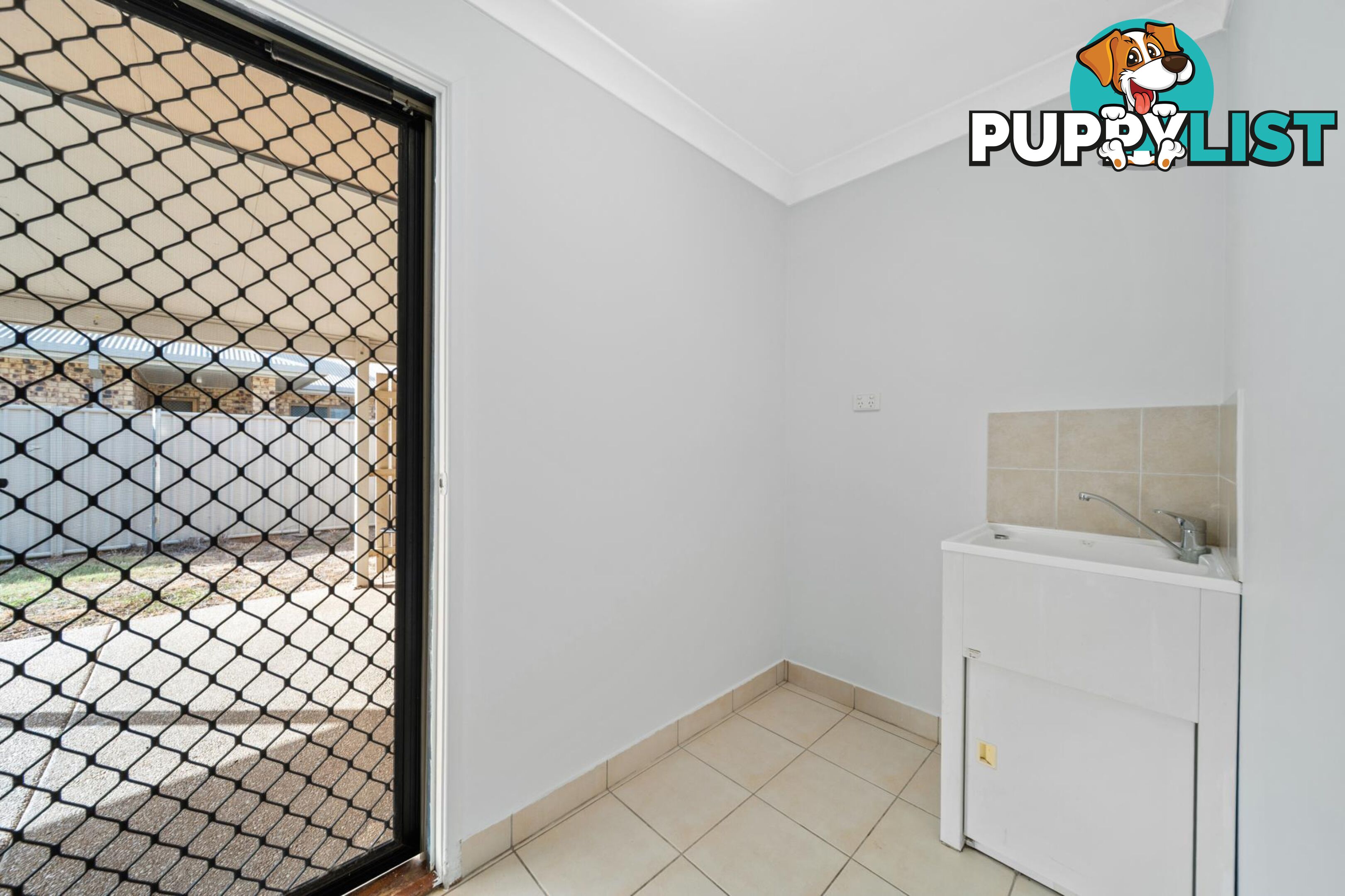 38 Cowan Crescent EMERALD QLD 4720