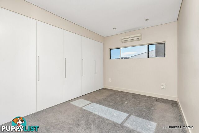 12 Carrington Place EMERALD QLD 4720