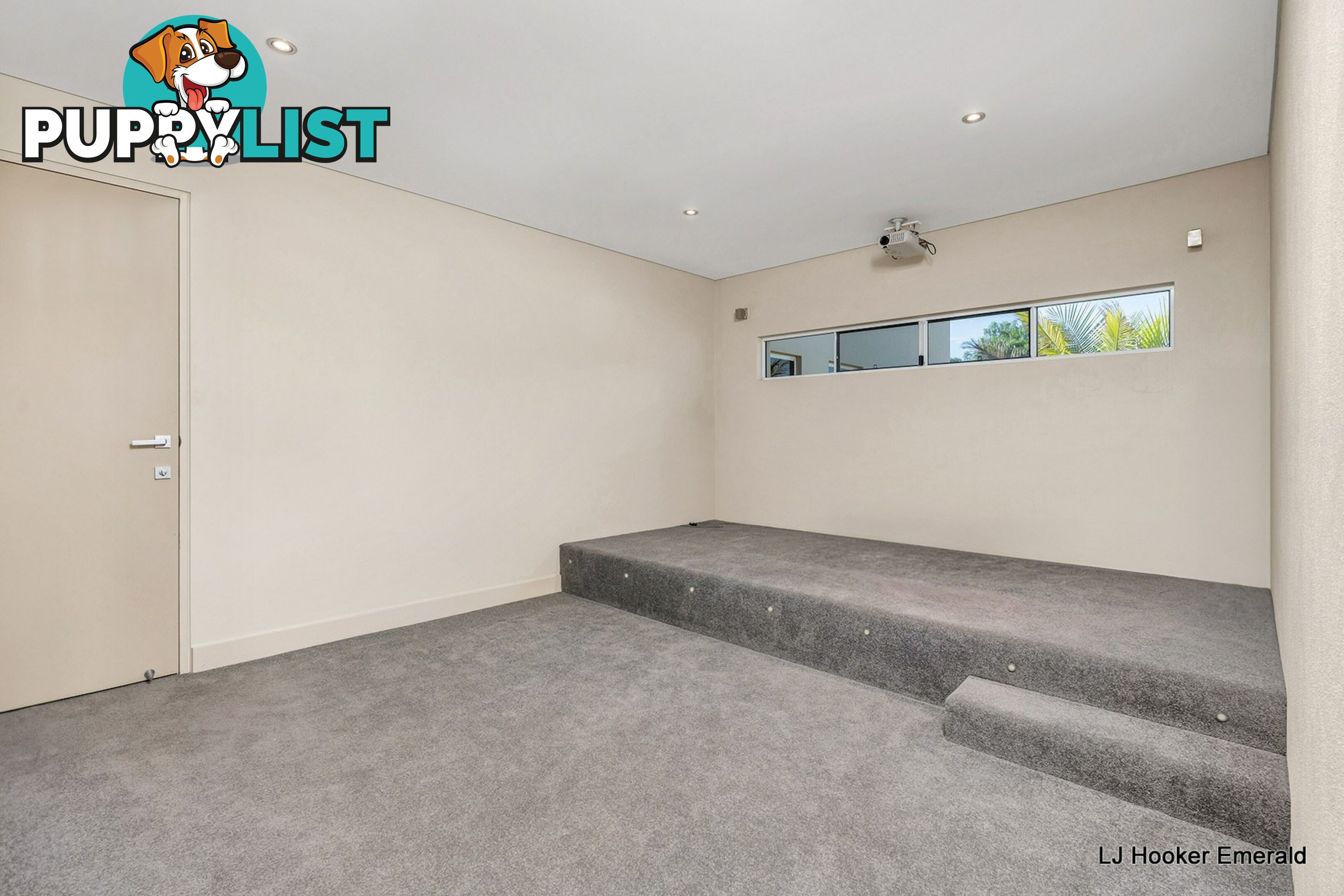 12 Carrington Place EMERALD QLD 4720