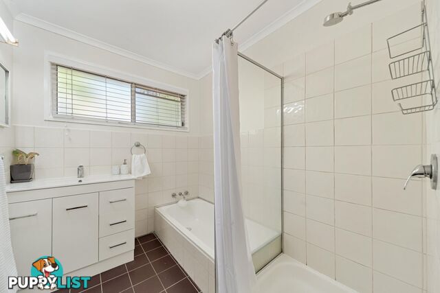 9 Carbeen Place EMERALD QLD 4720