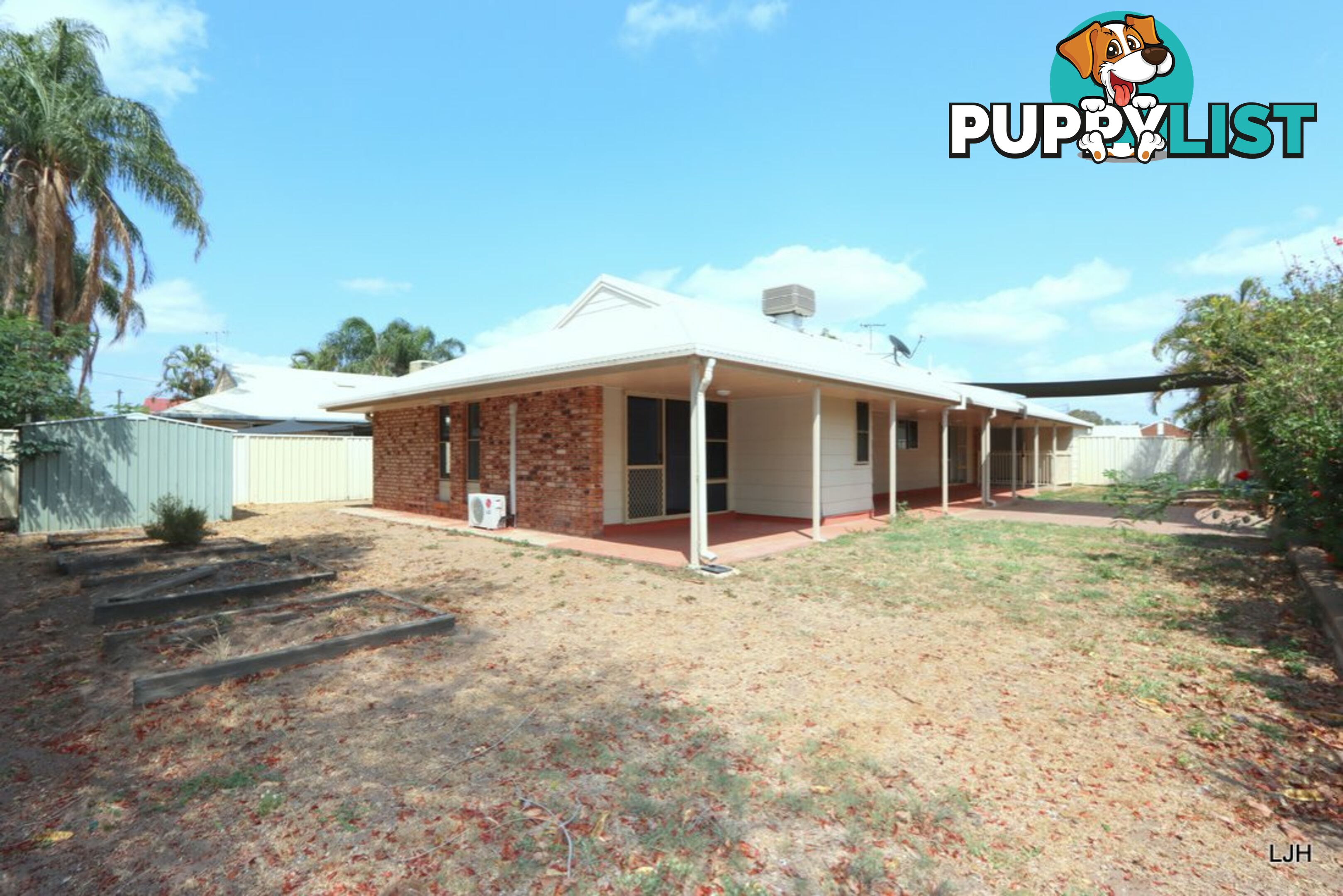 10 Peggy Court EMERALD QLD 4720