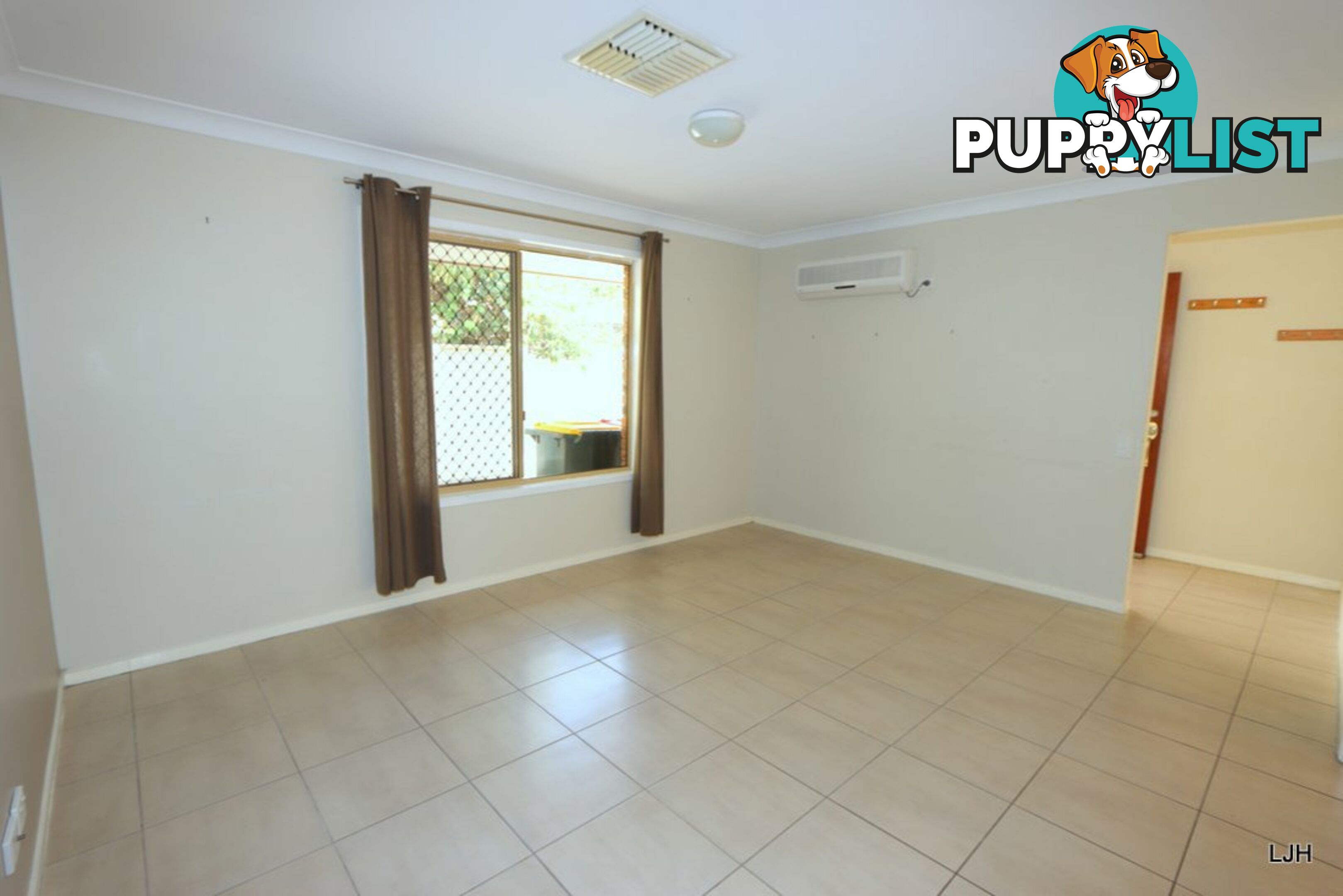 10 Peggy Court EMERALD QLD 4720