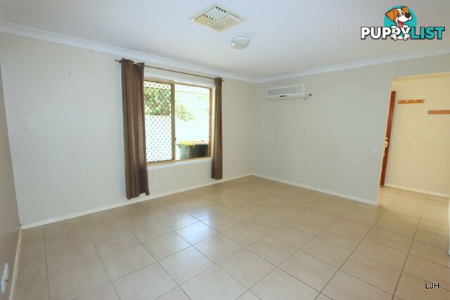 10 Peggy Court EMERALD QLD 4720