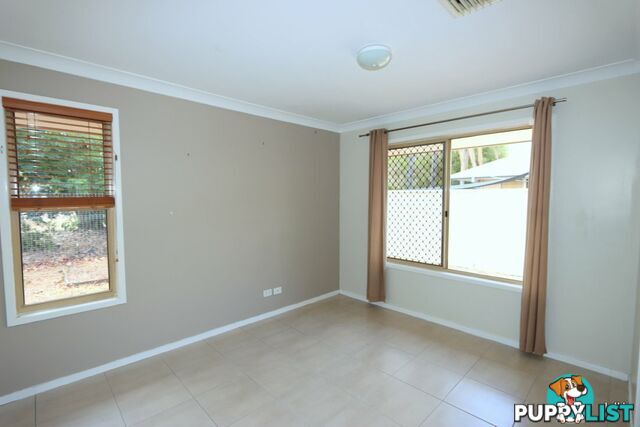 10 Peggy Court EMERALD QLD 4720