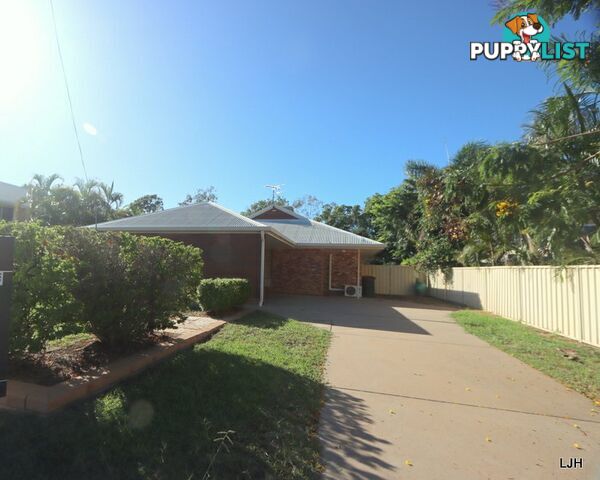 10 Peggy Court EMERALD QLD 4720