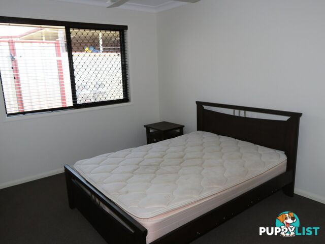 Unit 1/38 Berthun Street EMERALD QLD 4720