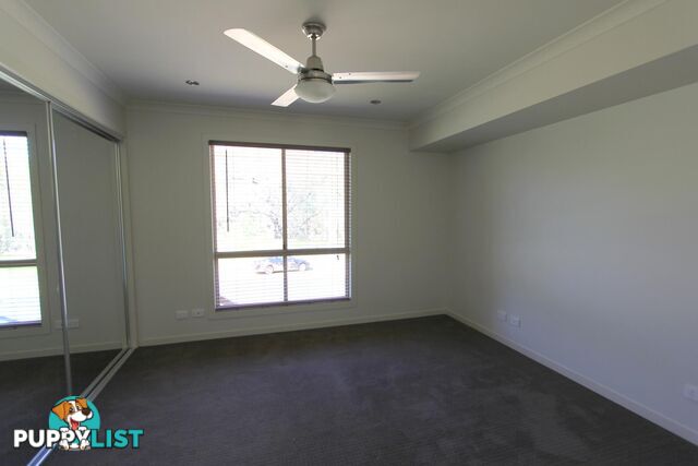 1/30 Riverview Street EMERALD QLD 4720