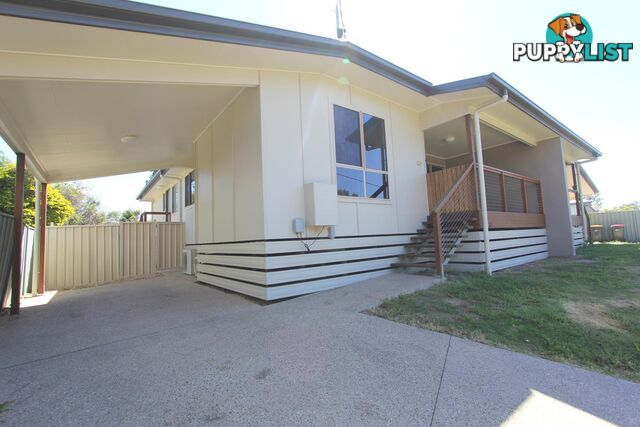 1/30 Riverview Street EMERALD QLD 4720