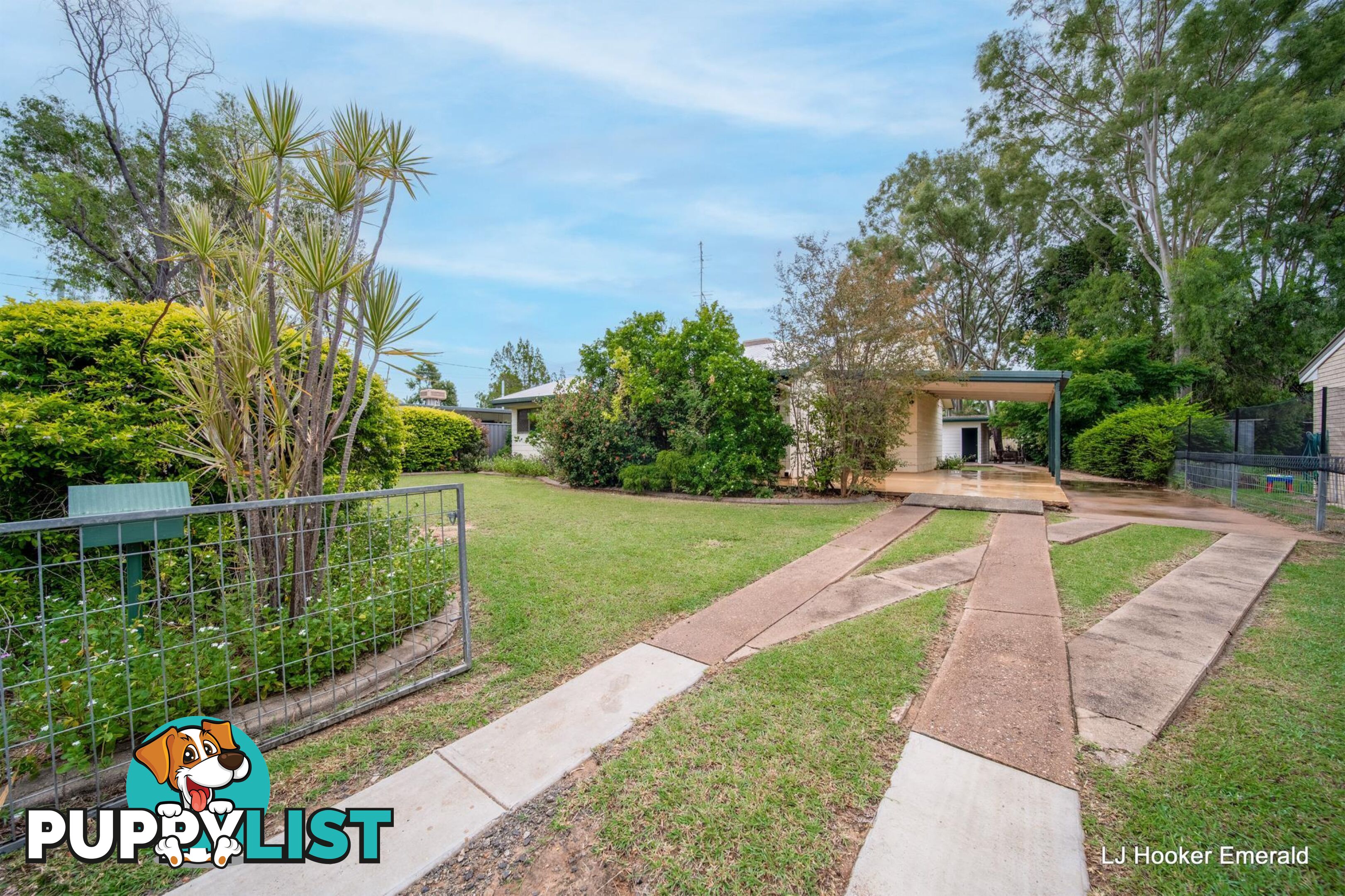 35 Harris Street EMERALD QLD 4720