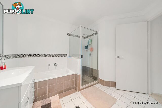 1/70 Long Street EMERALD QLD 4720