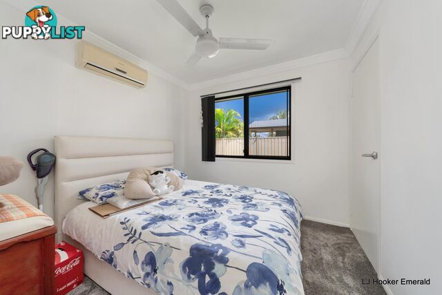1/70 Long Street EMERALD QLD 4720