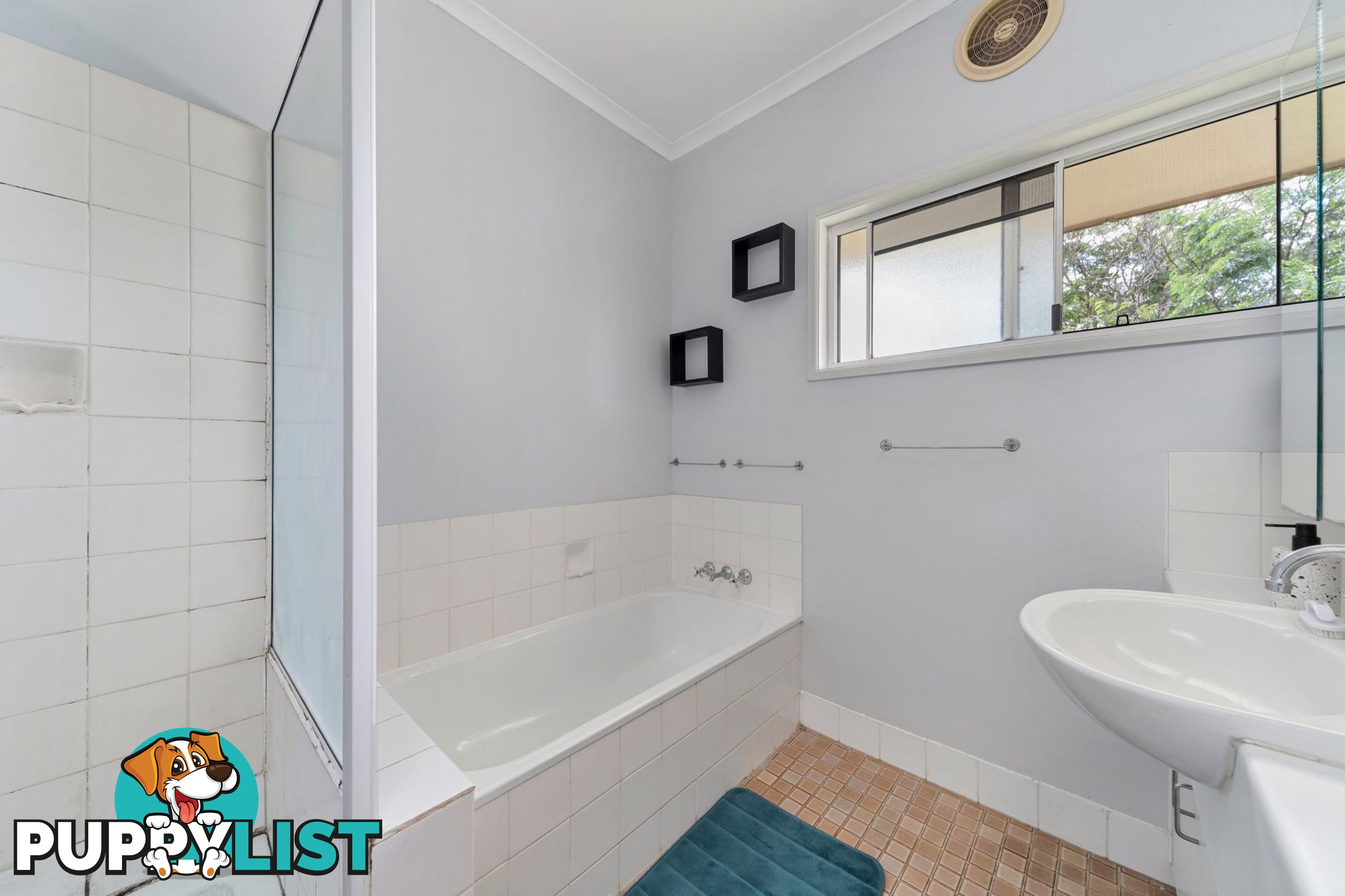 53 Campbell Street EMERALD QLD 4720