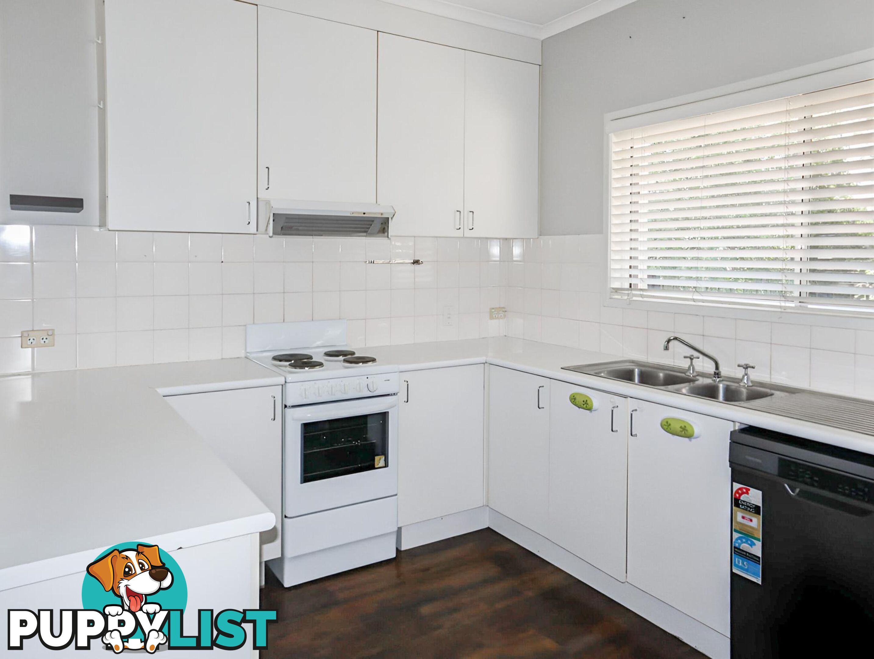 53 Campbell Street EMERALD QLD 4720