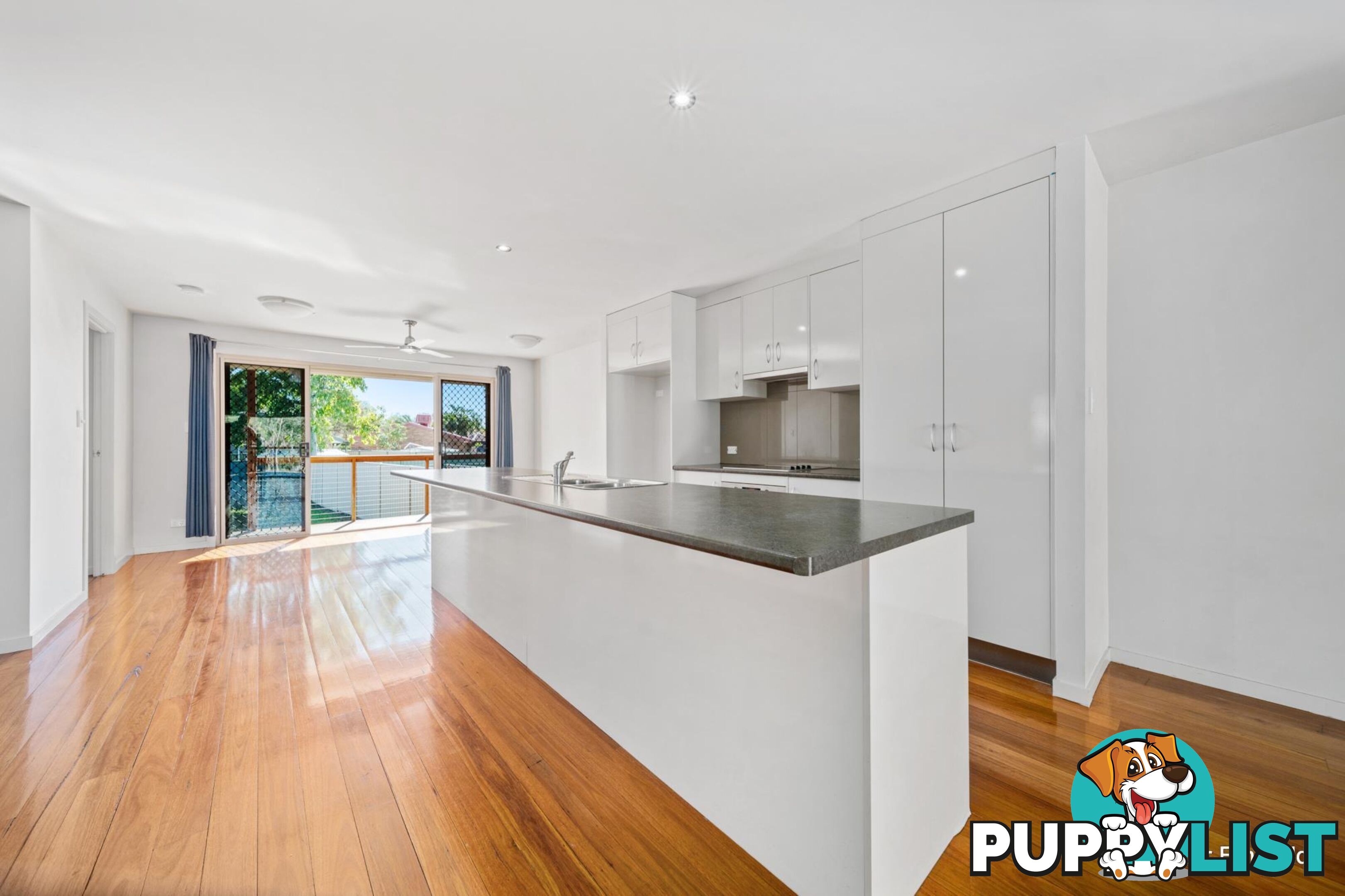 30 Riverview Street EMERALD QLD 4720